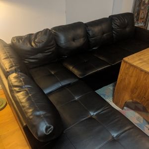 Sectional couch